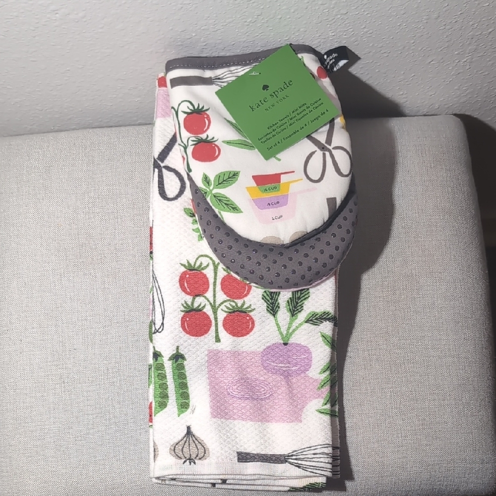 NWT Kate Spade Kitchen Towel and Mini Mits Set of 4, Kitchen Ingredients & Tools